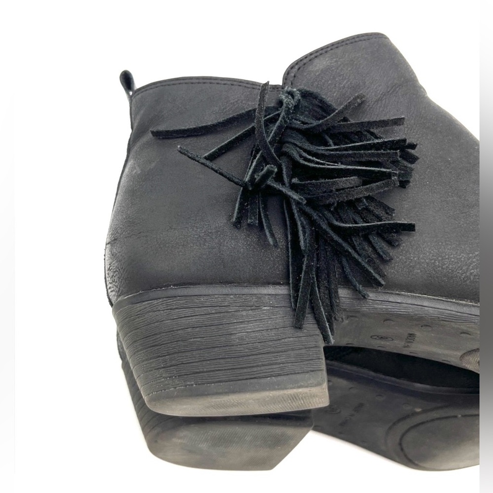 American Rag Black Ankle Boots with Fringe Size 9.5 - Picture 5 of 8